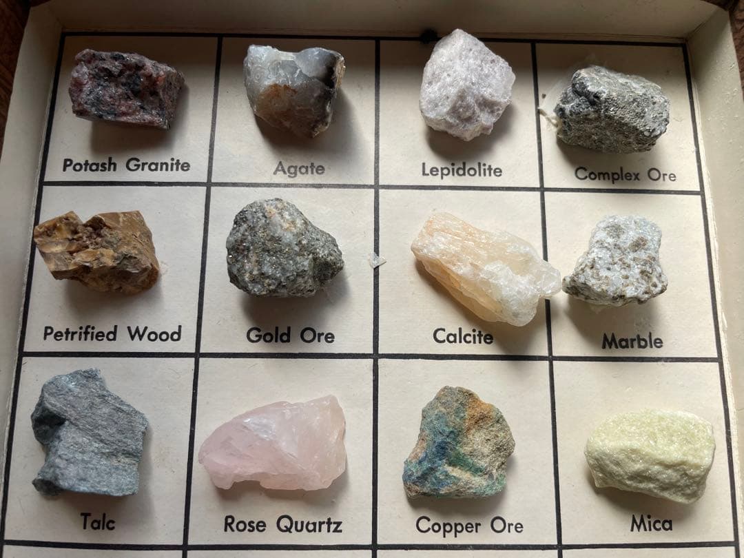 1960年代 ヴィンテージ鉱物標本セット 冊子付き アメリカ製