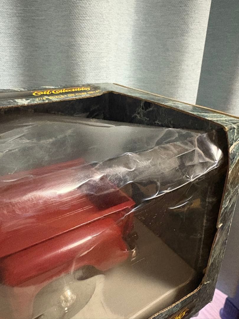 ERTL American Muscle シボレー 3100 カメオ ピック赤