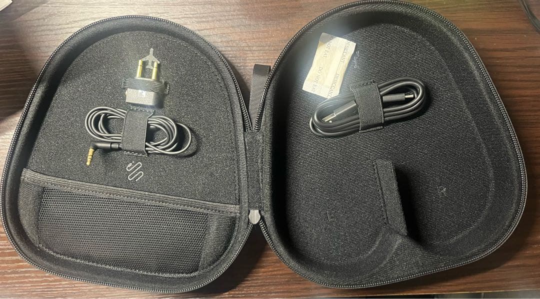 ヘッドホン Sennheiser Momentum 4