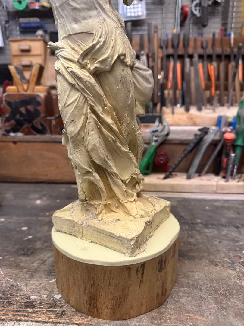 【りく様特価です】サモトラケのニケ 型から抜けたままの無垢、未仕上げ、未塗装品