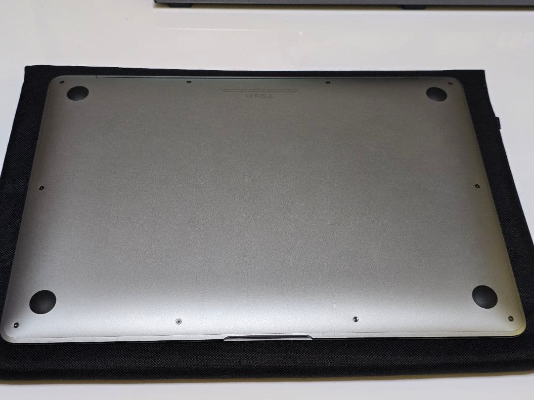 M1 MacBook Air 16GB 256GB バッテリー90%