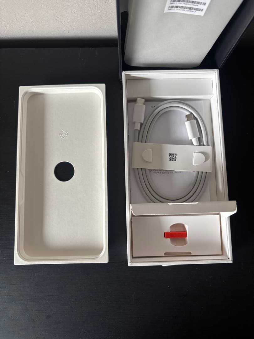 CMF by Nothing Phone 1 ブラック