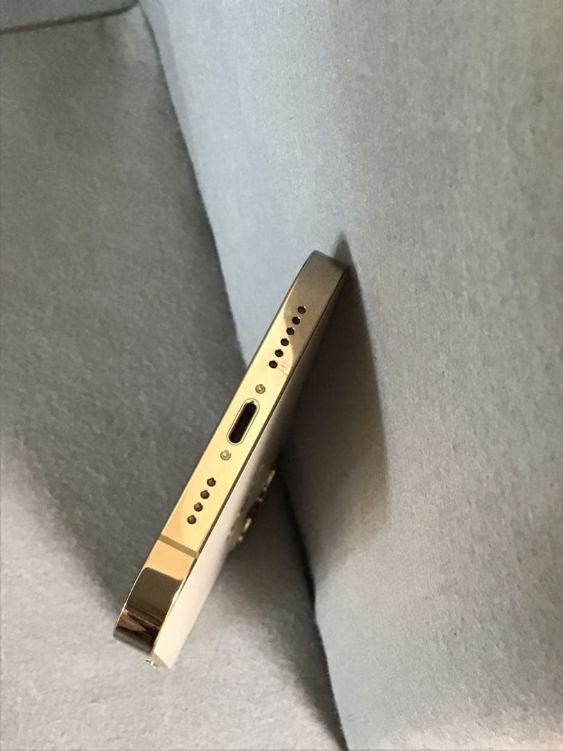 美品　国内版　SIMフリー　iPhone12 Pro Max 256GB