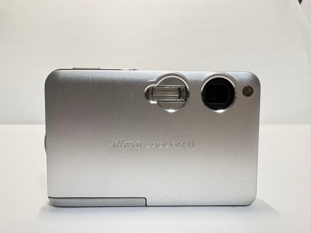 Nikon Coolpix S1 コンパクトカメラ コンデジ デジカメ