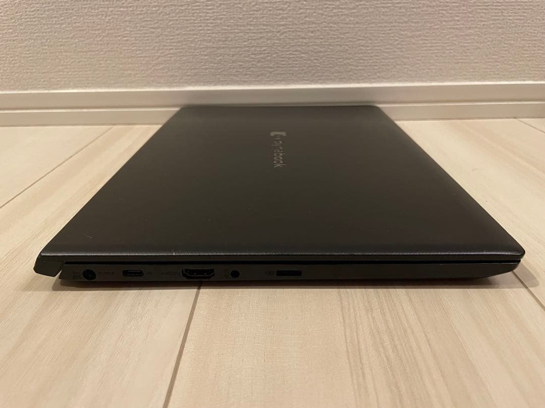 Windowsノート本体 Dynabook S73/FR i5-10210U 256GB Office