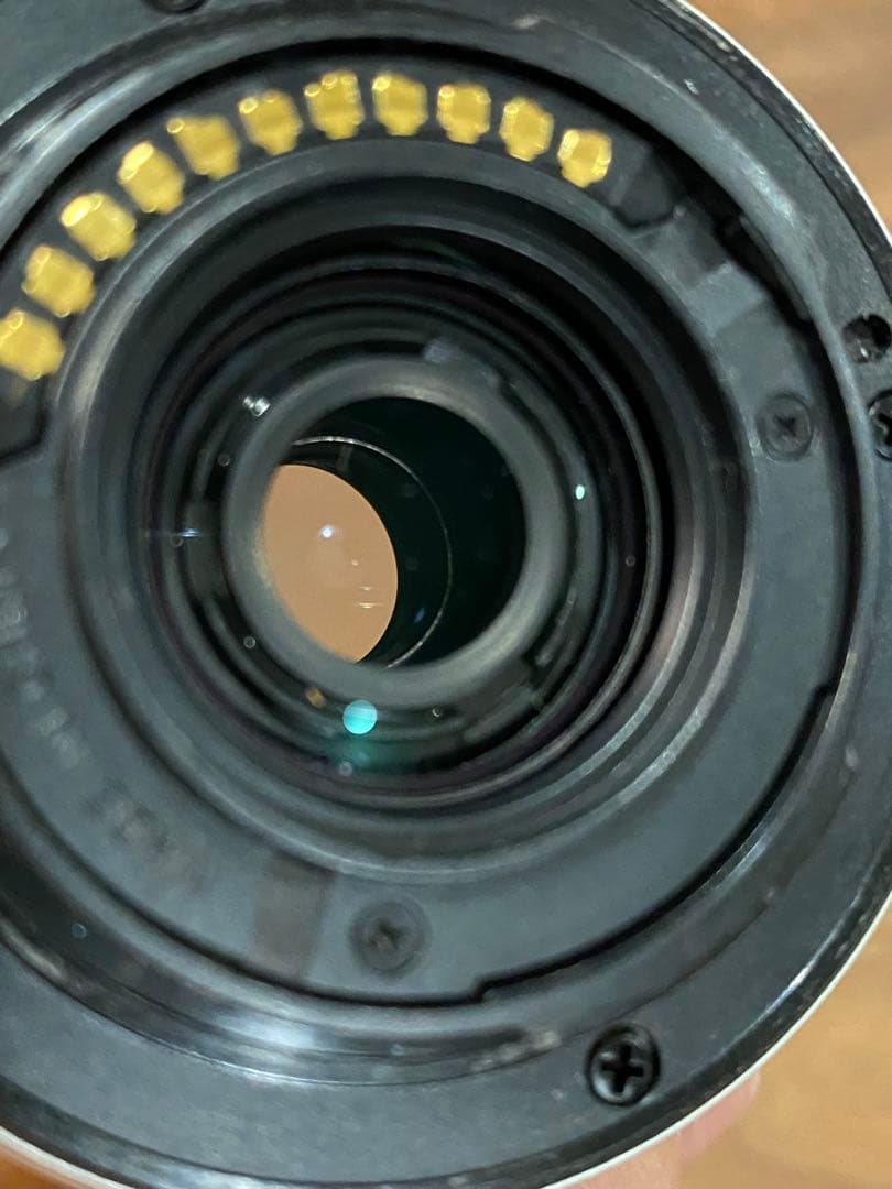 オリンパス　e-pl1 e-p1 ミラーレス一眼 シルバー レッド ジャンク品