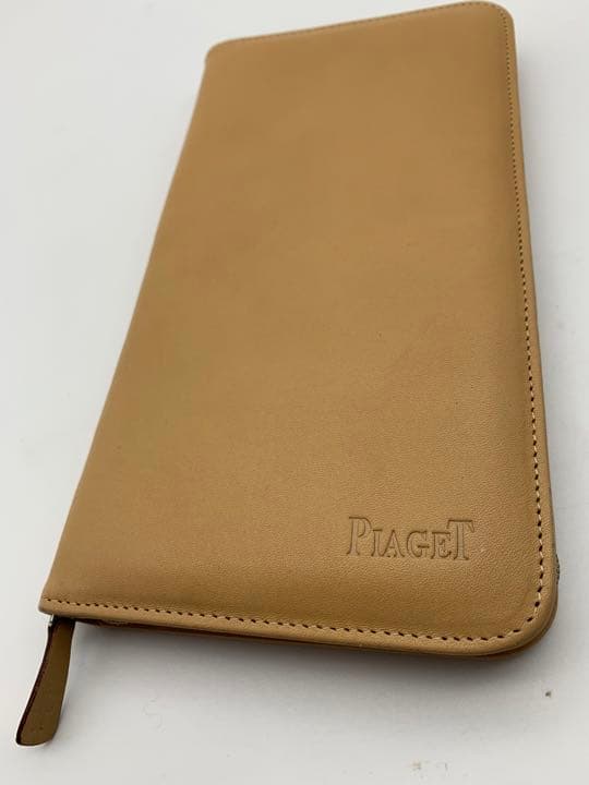 ピアジェPIAGET  非売品　大きなウォレット