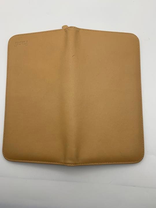 ピアジェPIAGET  非売品　大きなウォレット