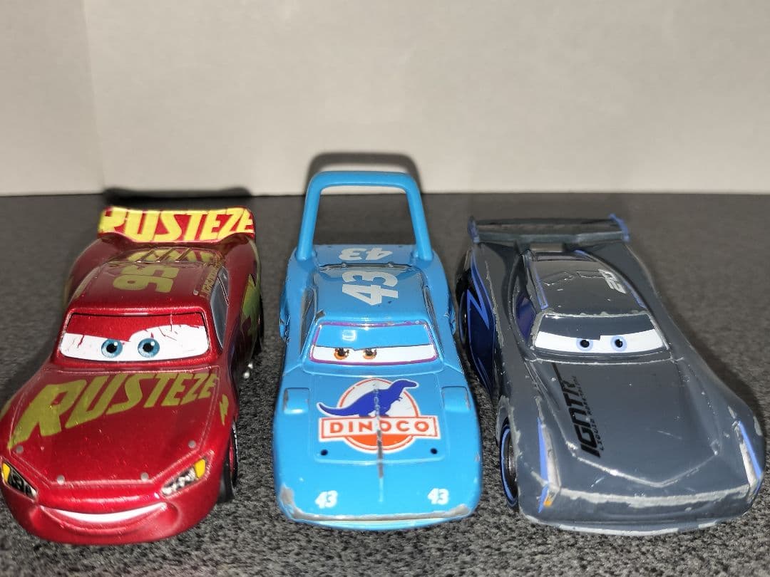 M*i様 カーズ　トミカ　まとめ売り　23個セット