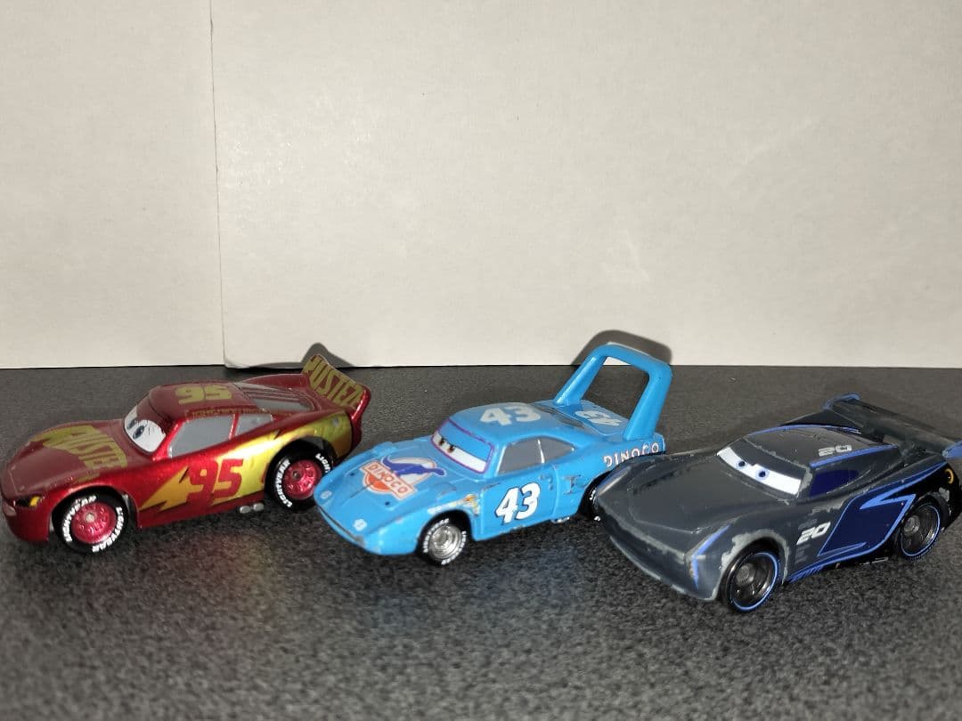 M*i様 カーズ　トミカ　まとめ売り　23個セット