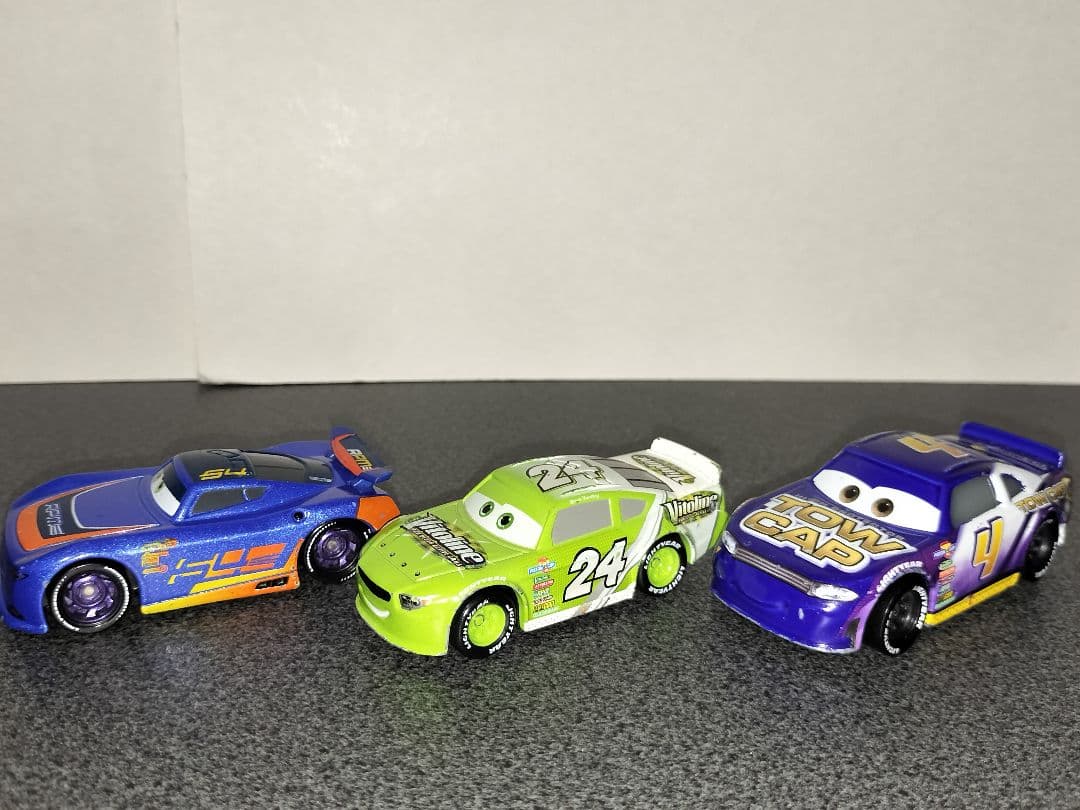 M*i様 カーズ　トミカ　まとめ売り　23個セット