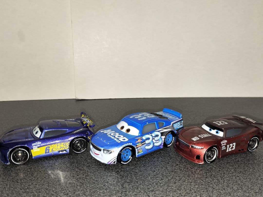 M*i様 カーズ　トミカ　まとめ売り　23個セット