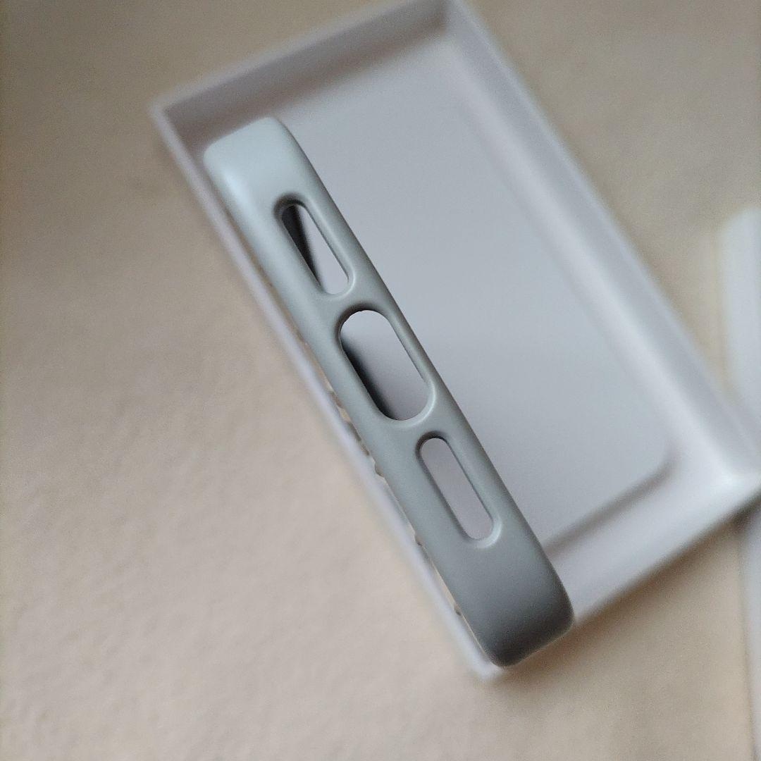 RIMOWA iPhone 13Pro シルバー