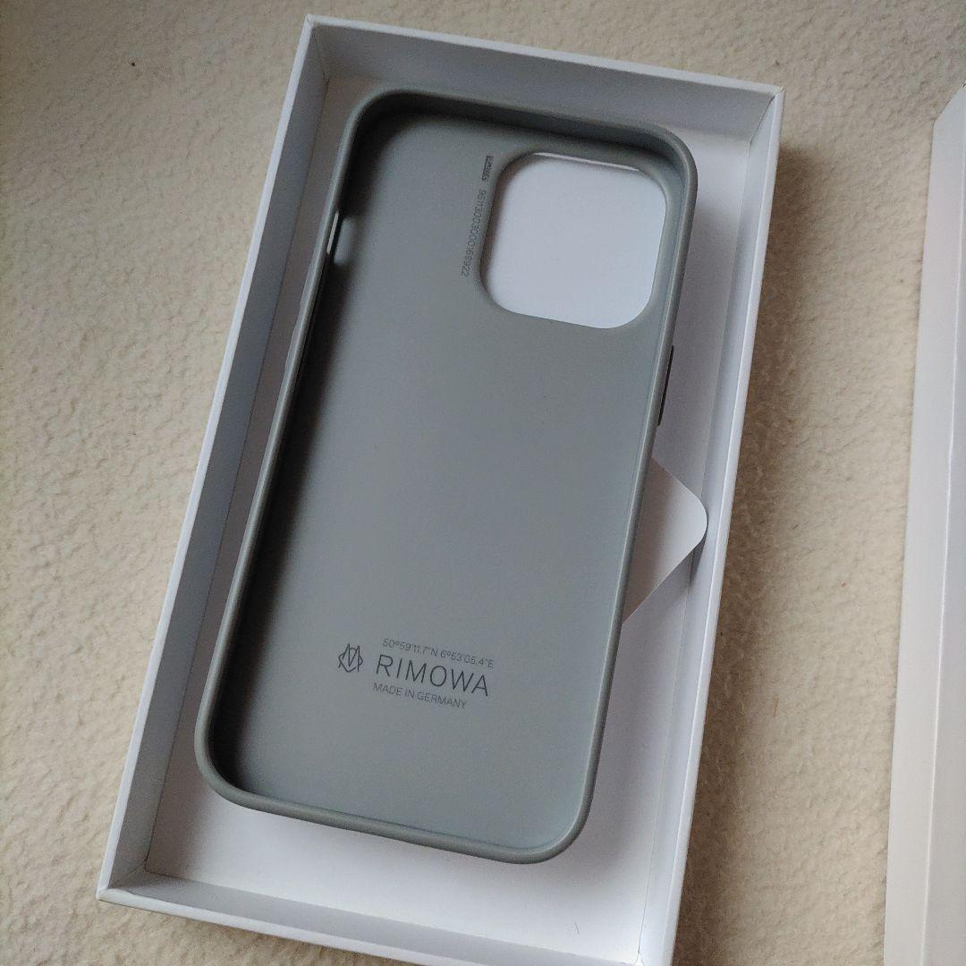 RIMOWA iPhone 13Pro シルバー
