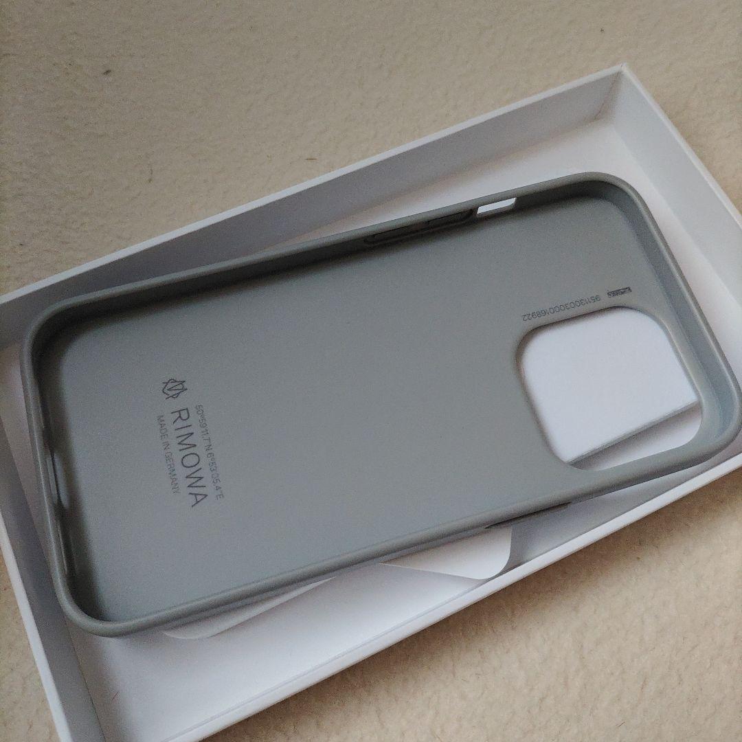 RIMOWA iPhone 13Pro シルバー