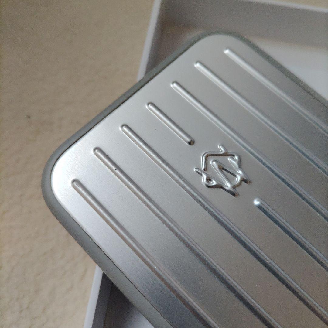 RIMOWA iPhone 13Pro シルバー