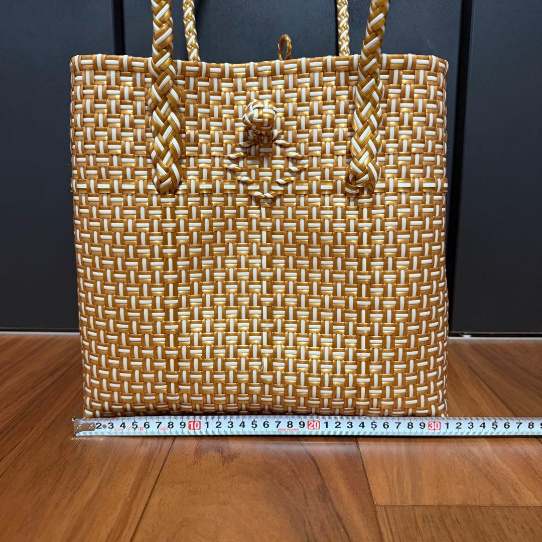 [美品] mekearisa グミバッグ　大