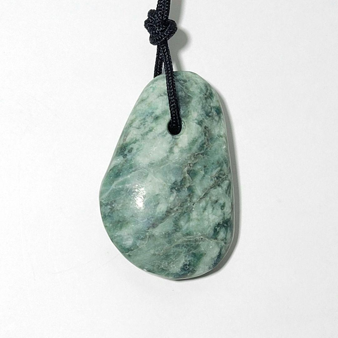 糸魚川翡翠:大珠　HB0016