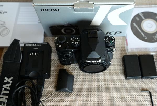 PENTAX KP デジタル一眼レフ 本体