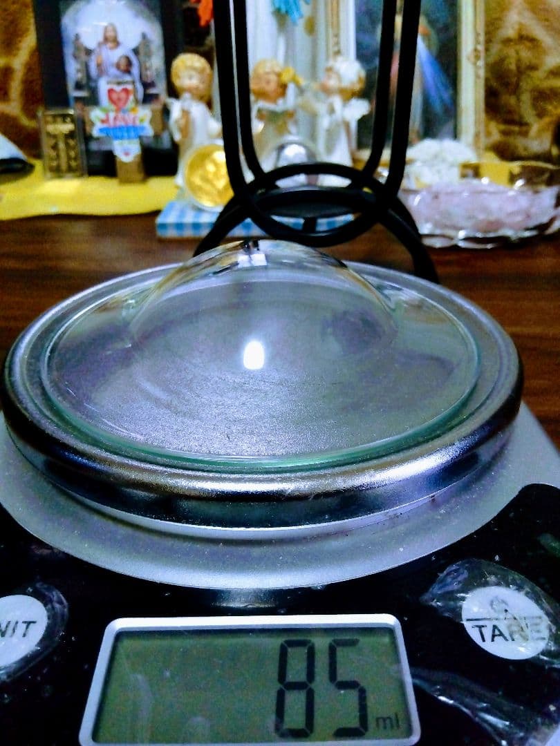 超綺麗＆超豪華.特大.緑色に光る丸玉.お洒落な台座付きます