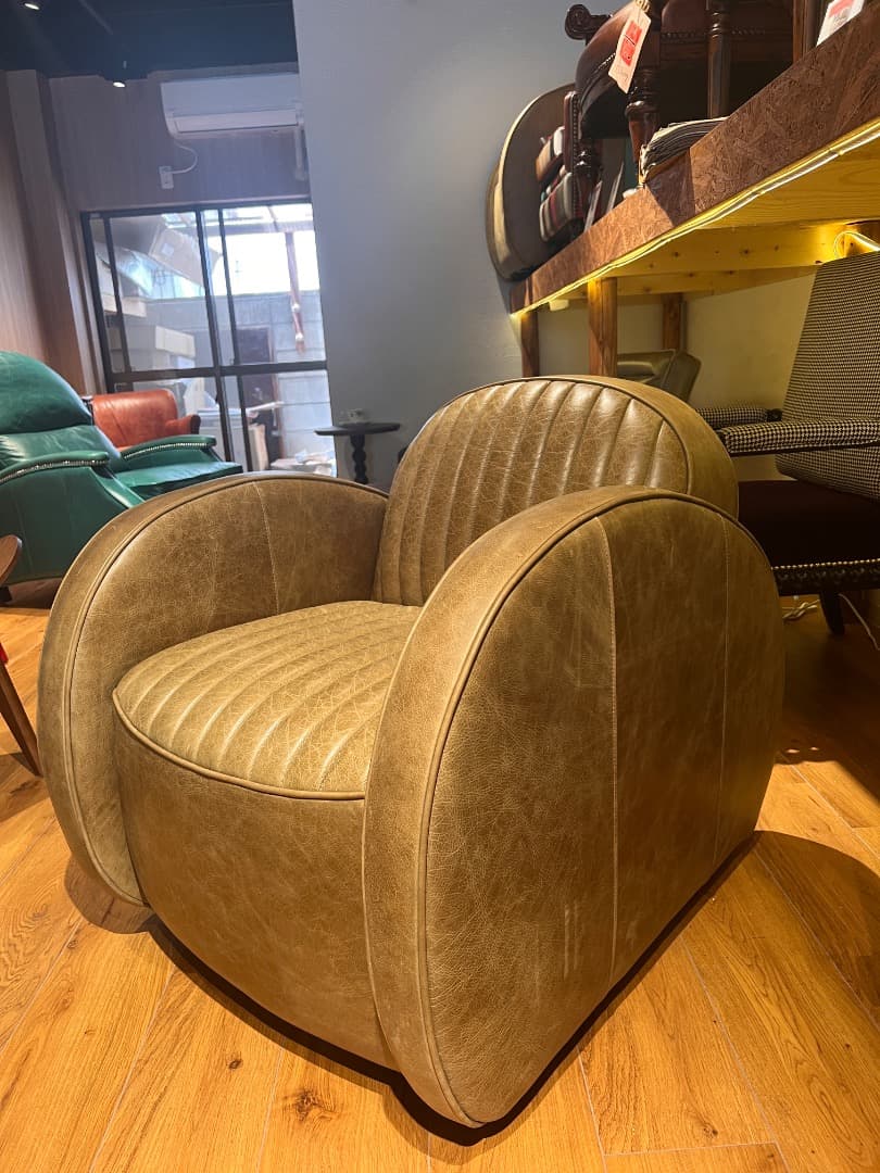 レザー風アームチェア　本革　２点セット