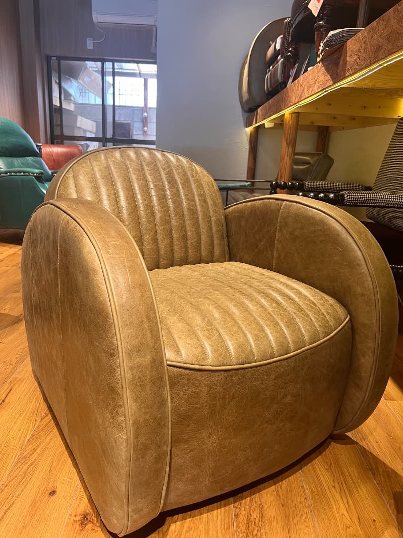 レザー風アームチェア　本革　２点セット