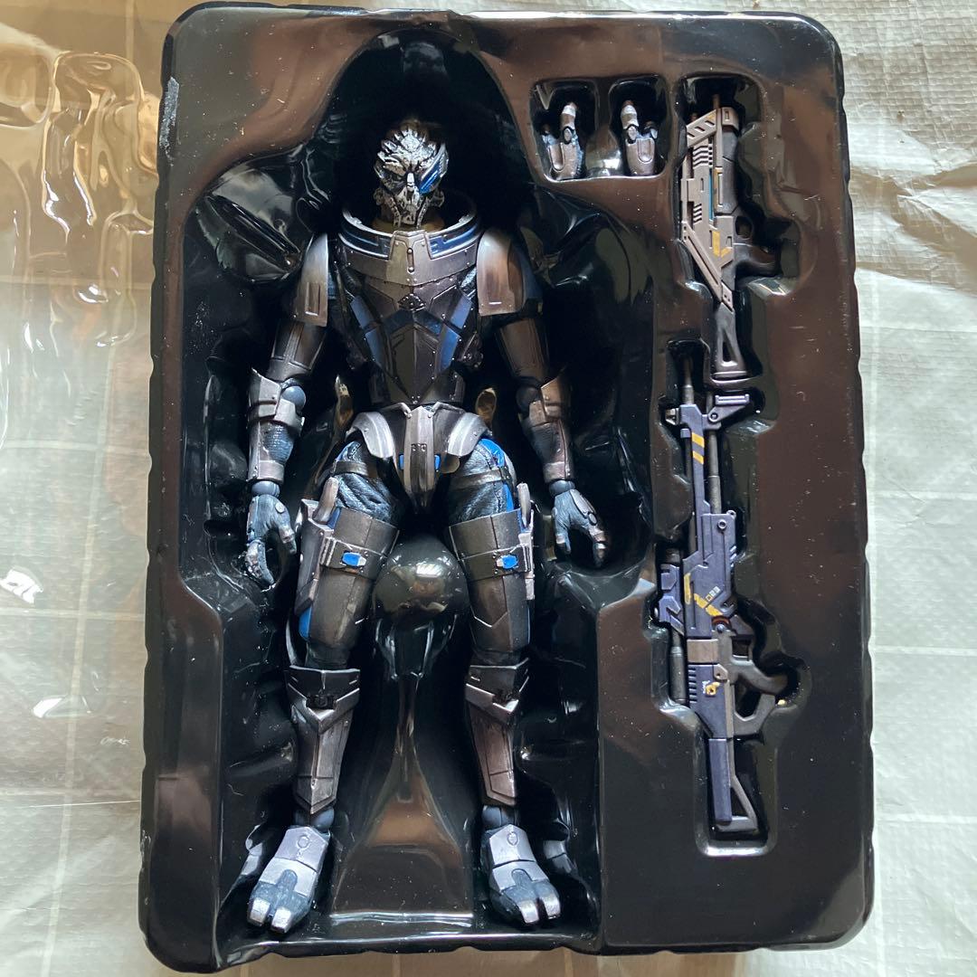 PLAY ARTS改　マスエフェクト3 ギャレス