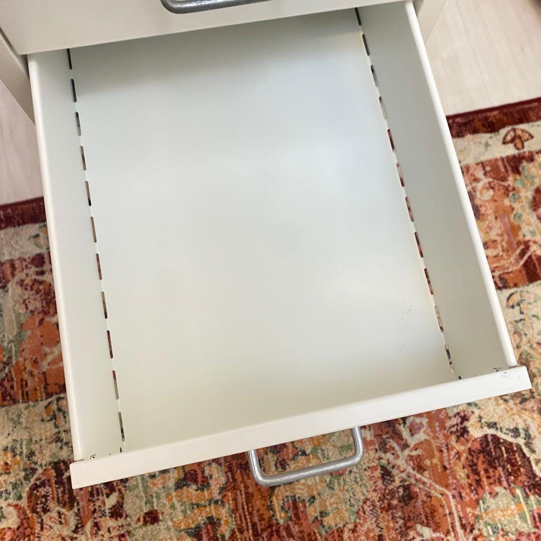 ③値下げ不可　廃盤品　IKEA HELMER ホワイト 6段　キャビネットワゴン