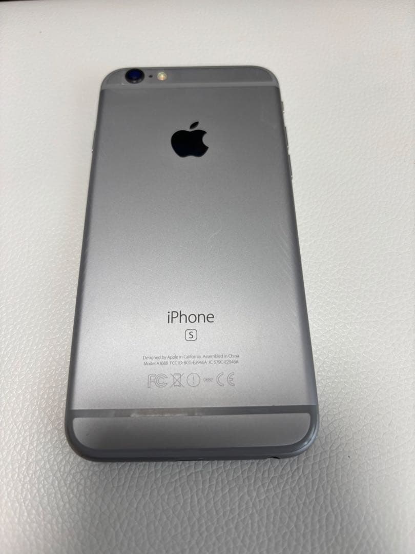 Apple iPhone 6s スペースグレー 本体