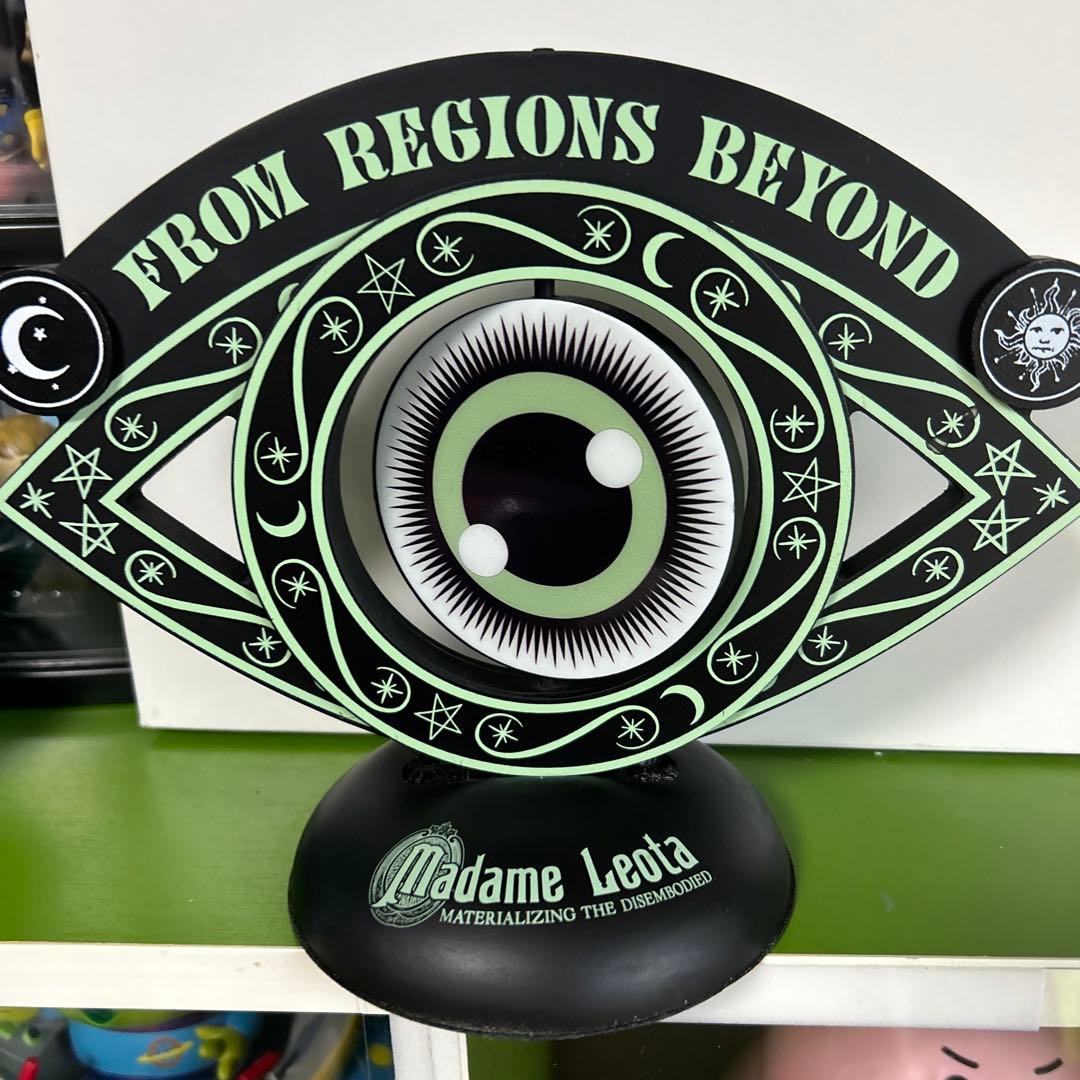 ホーンテッドマンション　マダム　レオタ　オブジェ　サイン　アート