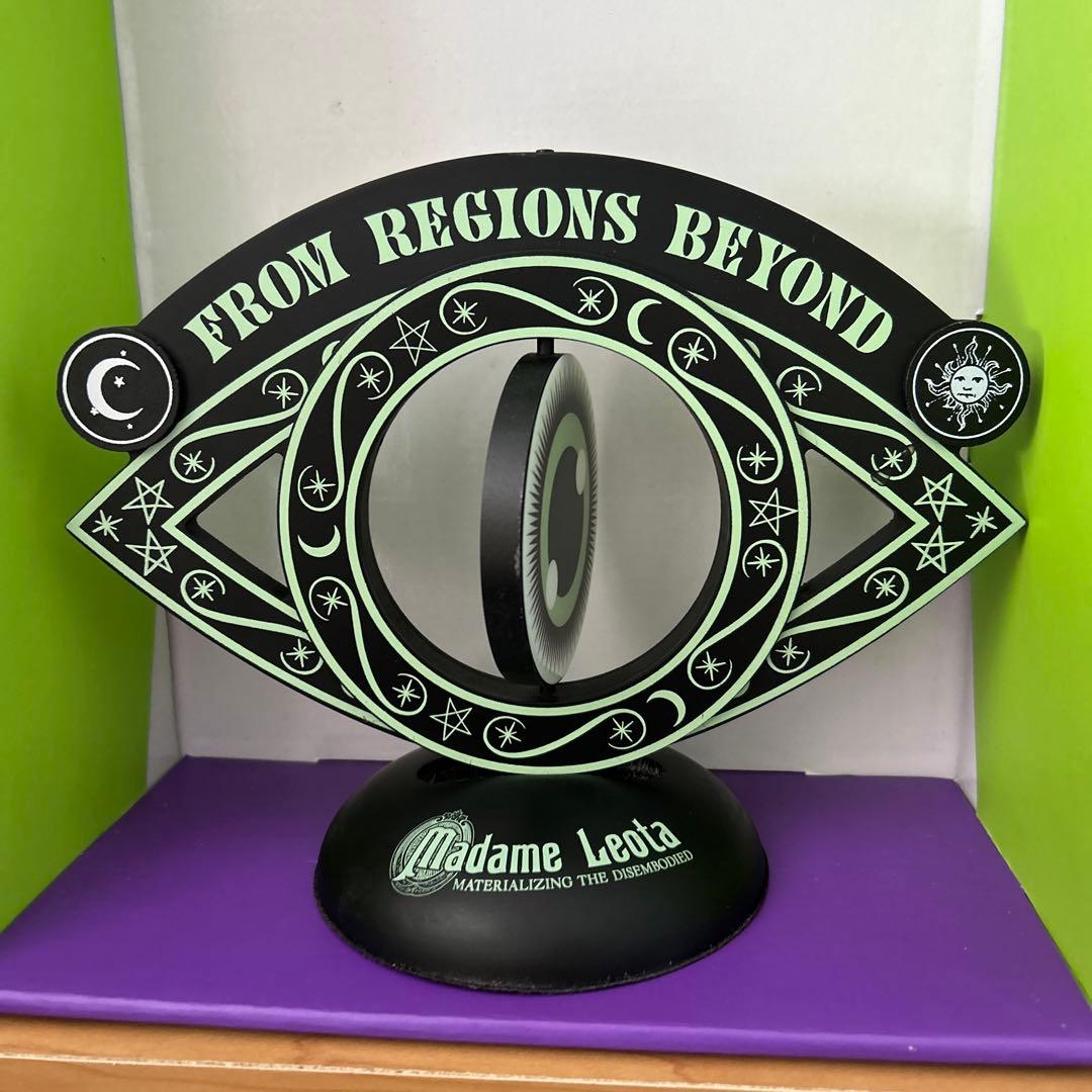 ホーンテッドマンション　マダム　レオタ　オブジェ　サイン　アート