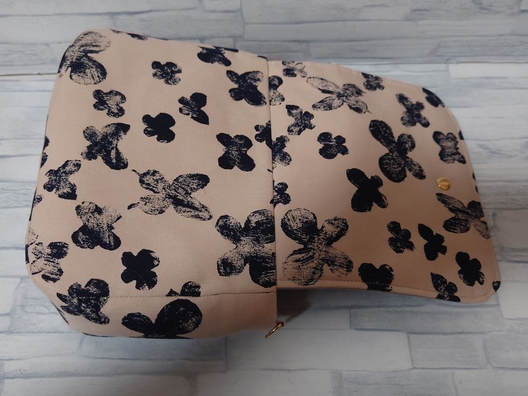 memoria ミナペルホネン 中フラップバッグ カバーバッグ