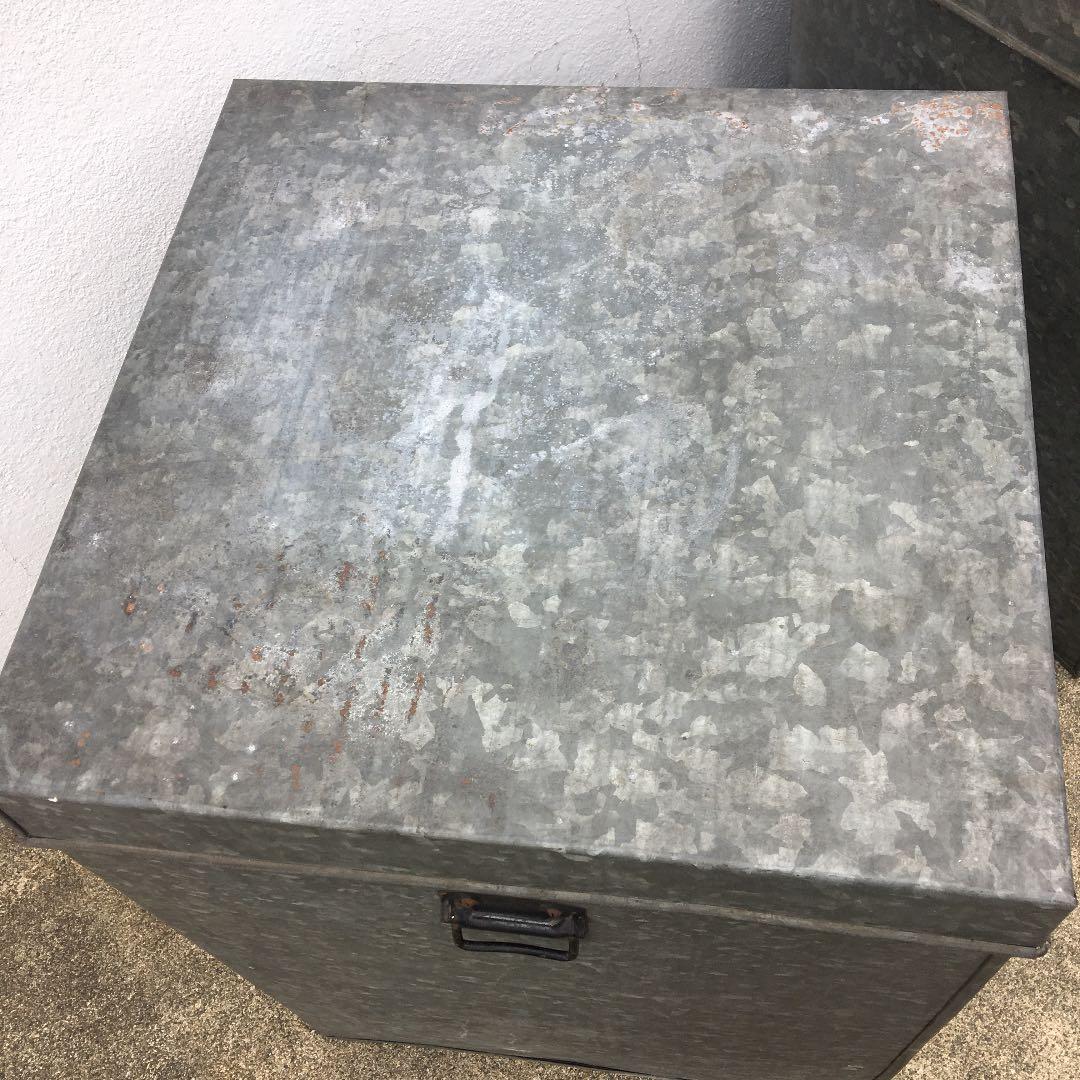 名古屋限定送料無料　ブリキ　衣装ケース　特大　ビンテージ　昭和レトロ