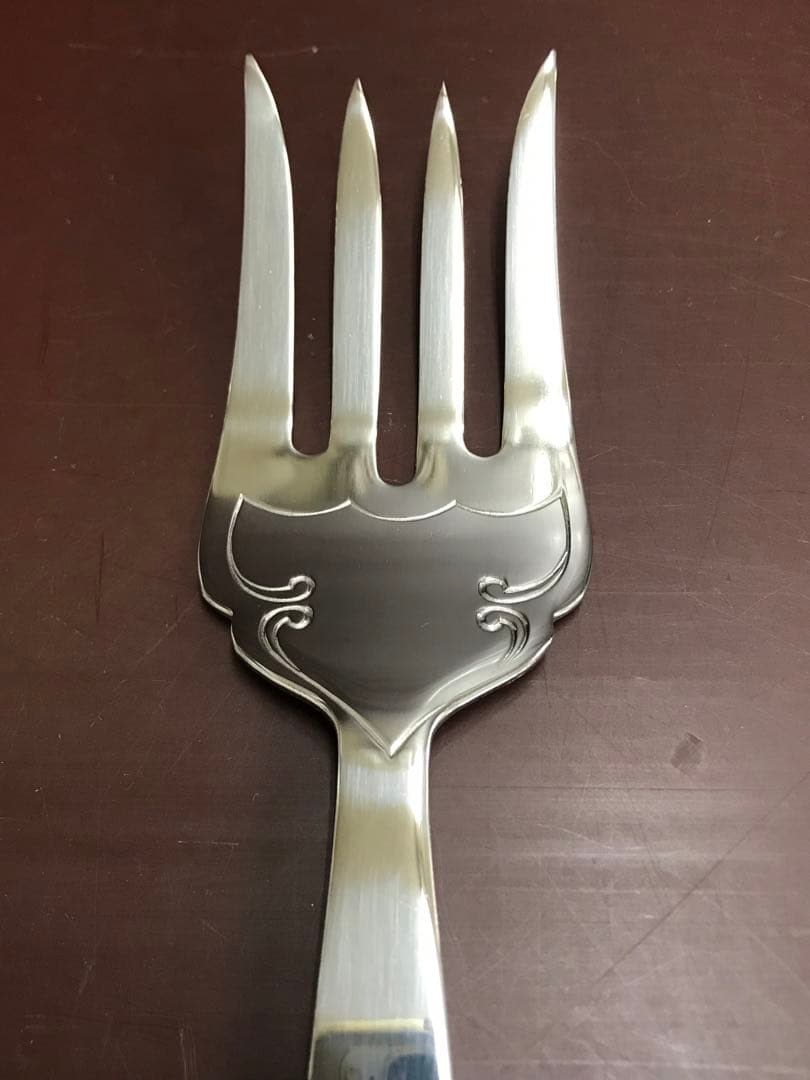 18-8ステンレス フィッシュカバー ナイフ・フォーク