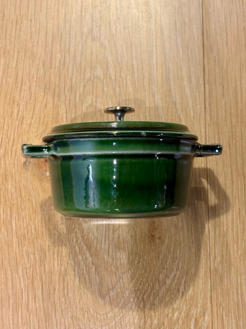 staub ストウブ　ピコ•ココット　ラウンド　10cm