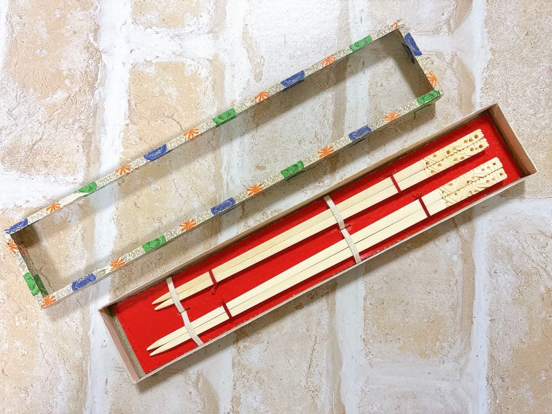 【未使用】象牙風　象牙調　箸　夫婦箸　ペア　2膳　ケースつき　レトロ