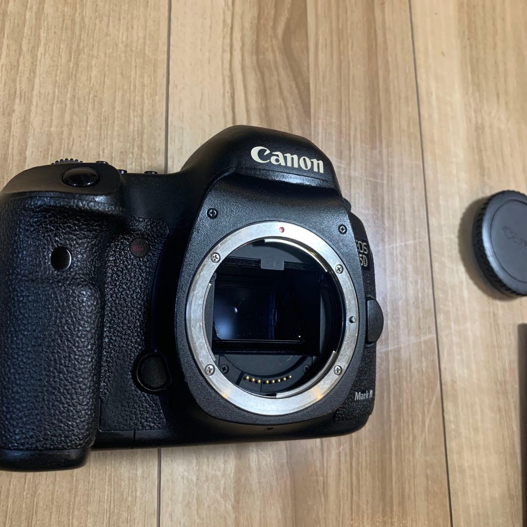 デジタルカメラ Canon EOS5D MarkIII /Canon EF 24-70mm