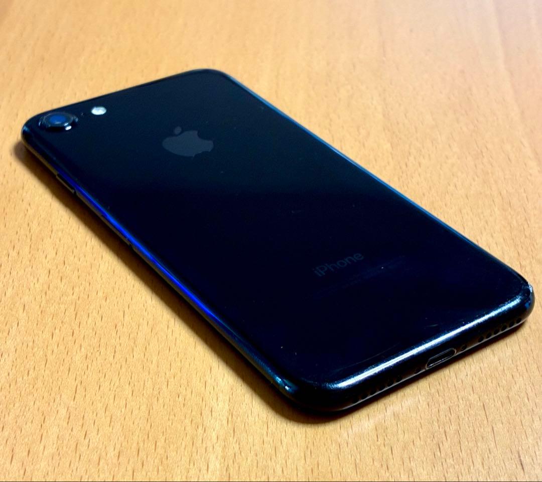 あ*い様 iPhone7 本体 256GB ジェットブラック