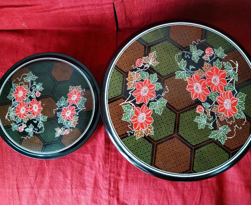 ♥希少５０年前・超レアヴィンテージ品♥花柄・漆塗り特大箱と２段丸重箱1個選べます