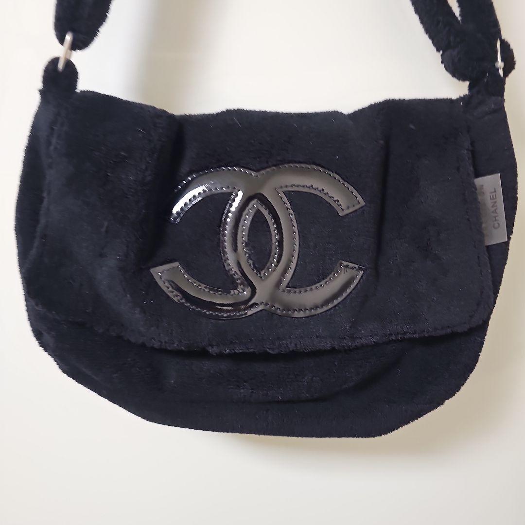 CHANEL　シャネル ノベルティ　ショルダーバッグ