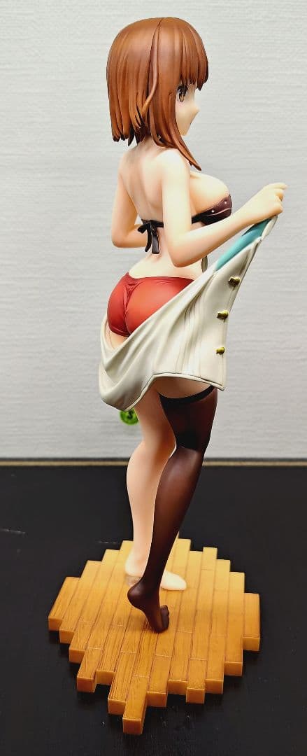 キューズQ ライザ 1/7スケール PVCフィギュア