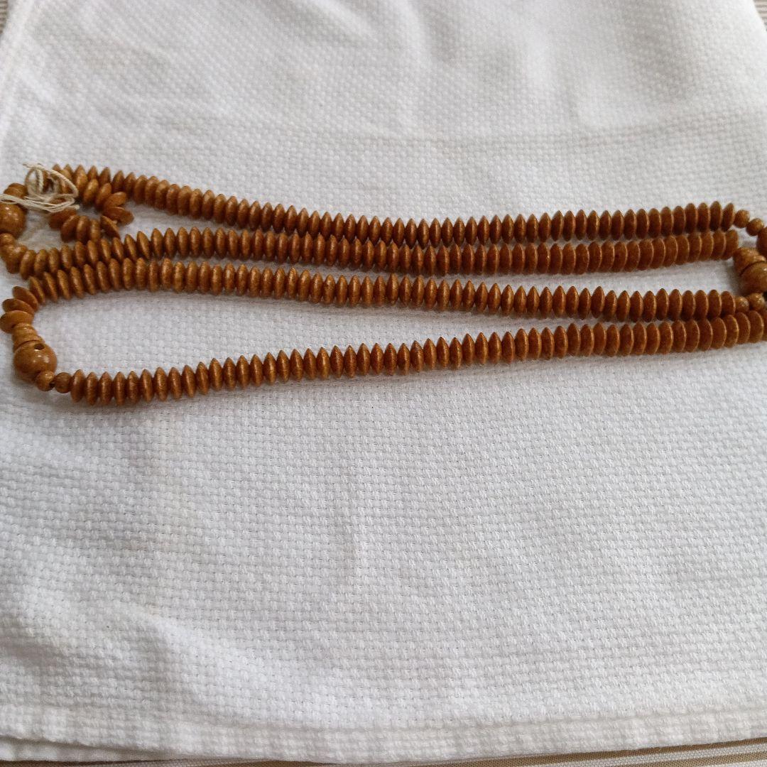 暫くの間お値下げします!!天竺菩提樹平珠ゴム腕輪材料×４連分+ゴム紐