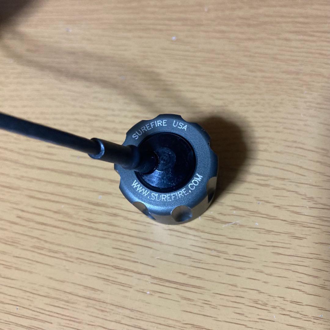 SUREFIRE 6P系リモートスイッチ 実物