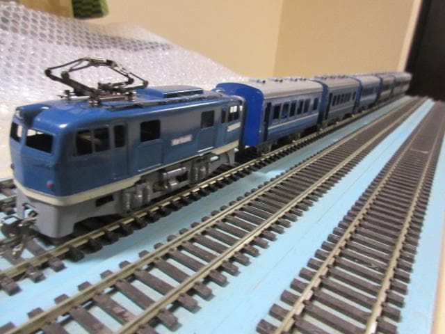 鉄道模型入門 豆ブルートレイン　機関車・客車７両セット （HOゲージ）カツミ製品