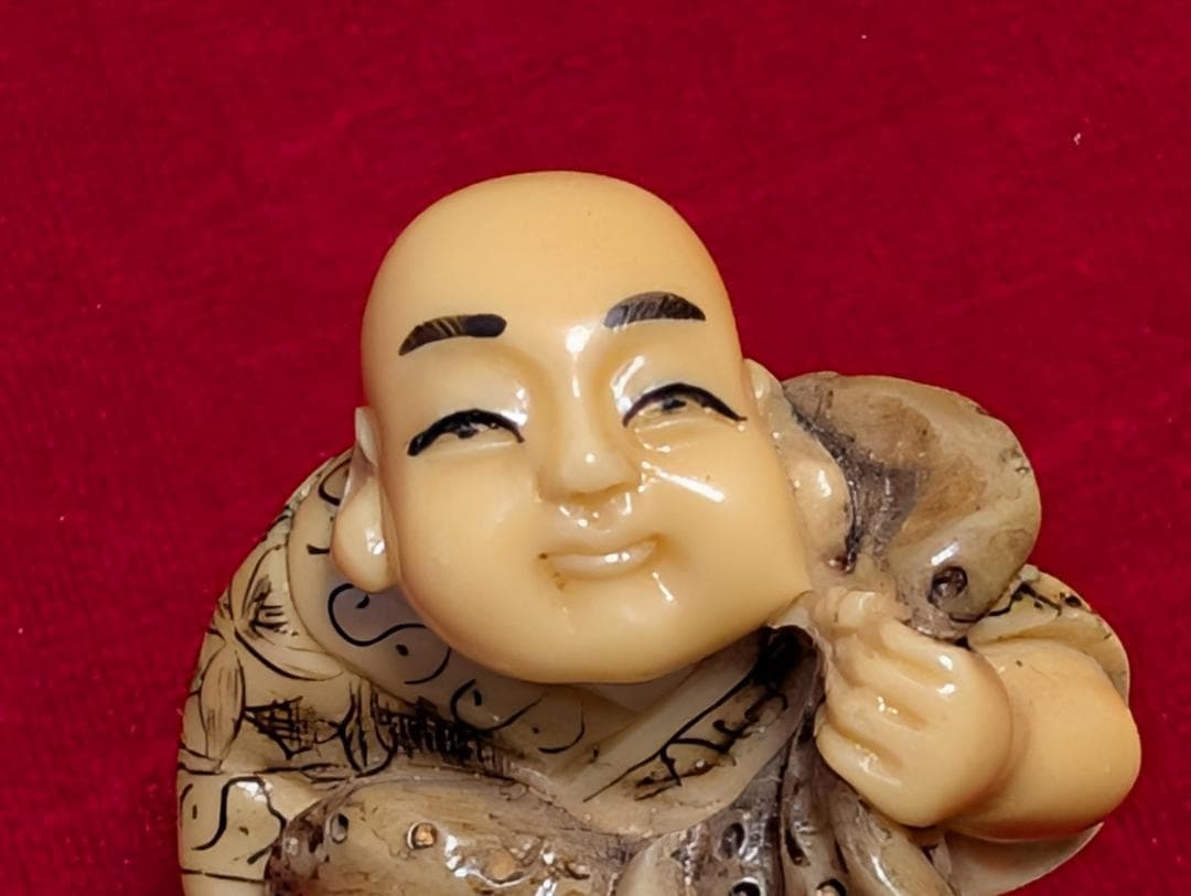 古美術　和彫　オブジェ　根付　在銘あり