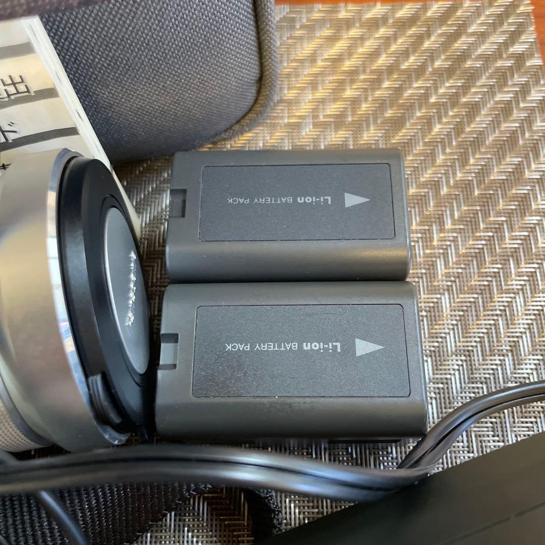 Panasonic DVカメラ リモコン・バッテリー付き