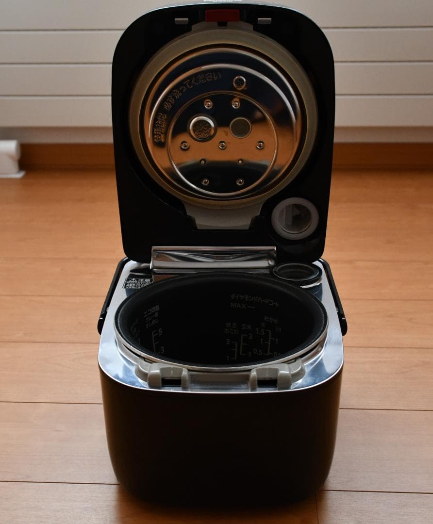 特価Panasonic Wおどり炊き SR-SPA107 スチーム圧力IH炊飯器