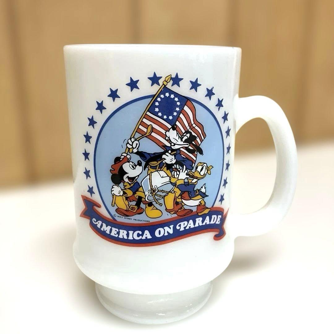 ESV76 ヘーゼルアトラス アメリカ オン パレード マグ 1976年 USA