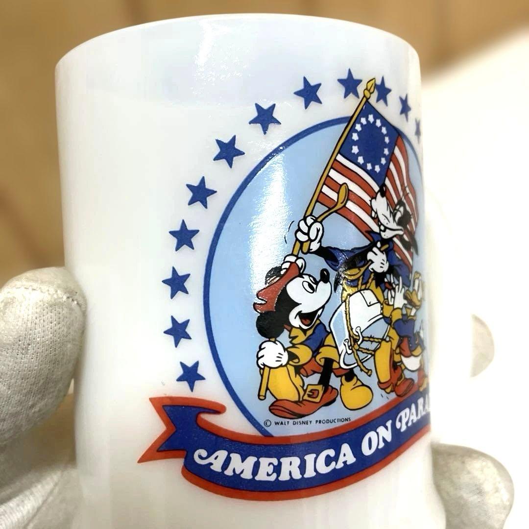 ESV76 ヘーゼルアトラス アメリカ オン パレード マグ 1976年 USA