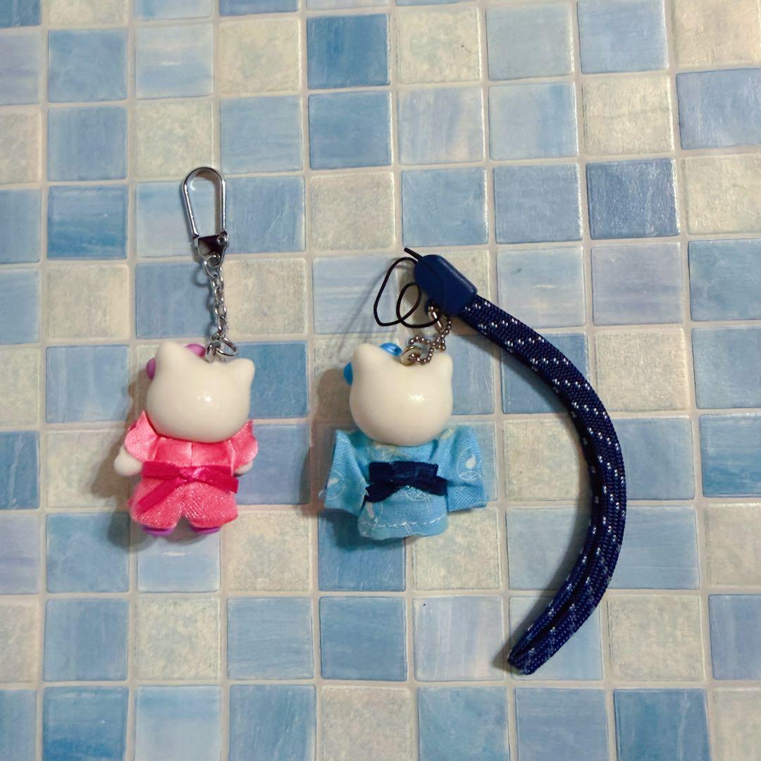 ハローキティ　ストラップ　キーホルダー　2点セット